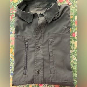 Dark gray men’s Ariat TEK shirt. Size XL